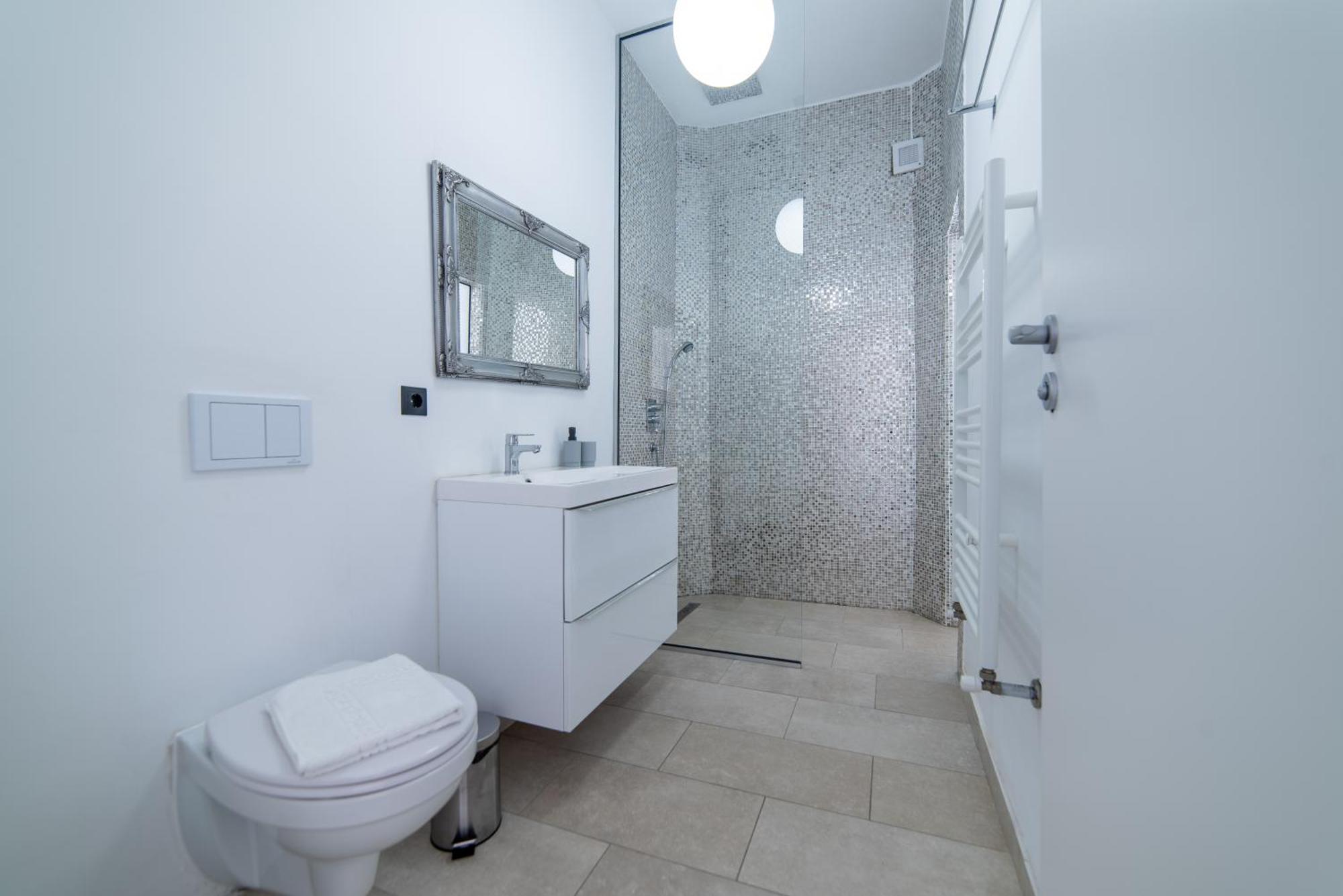 Zero Hotel Cluj-Napoca Ngoại thất bức ảnh