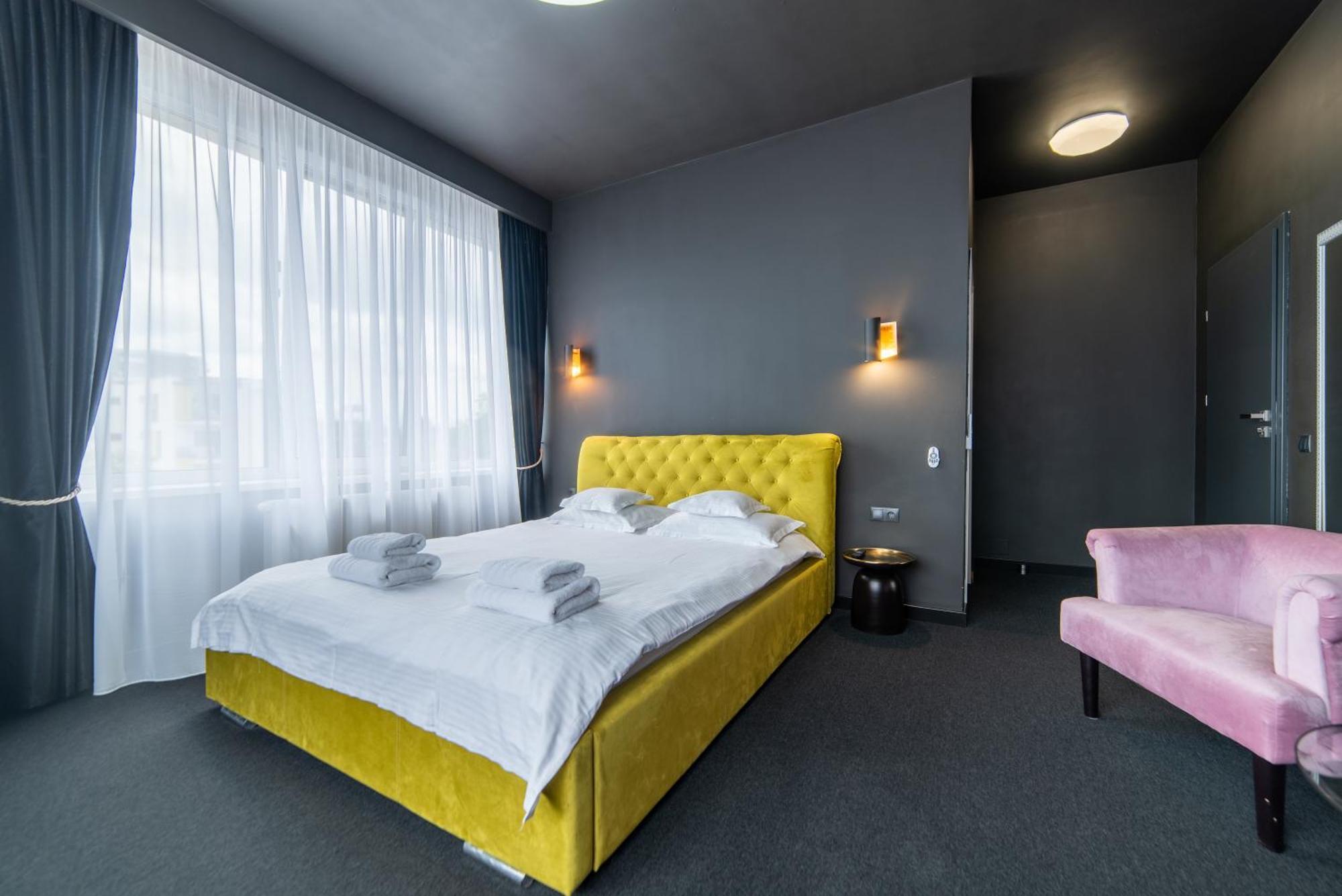 Zero Hotel Cluj-Napoca Ngoại thất bức ảnh