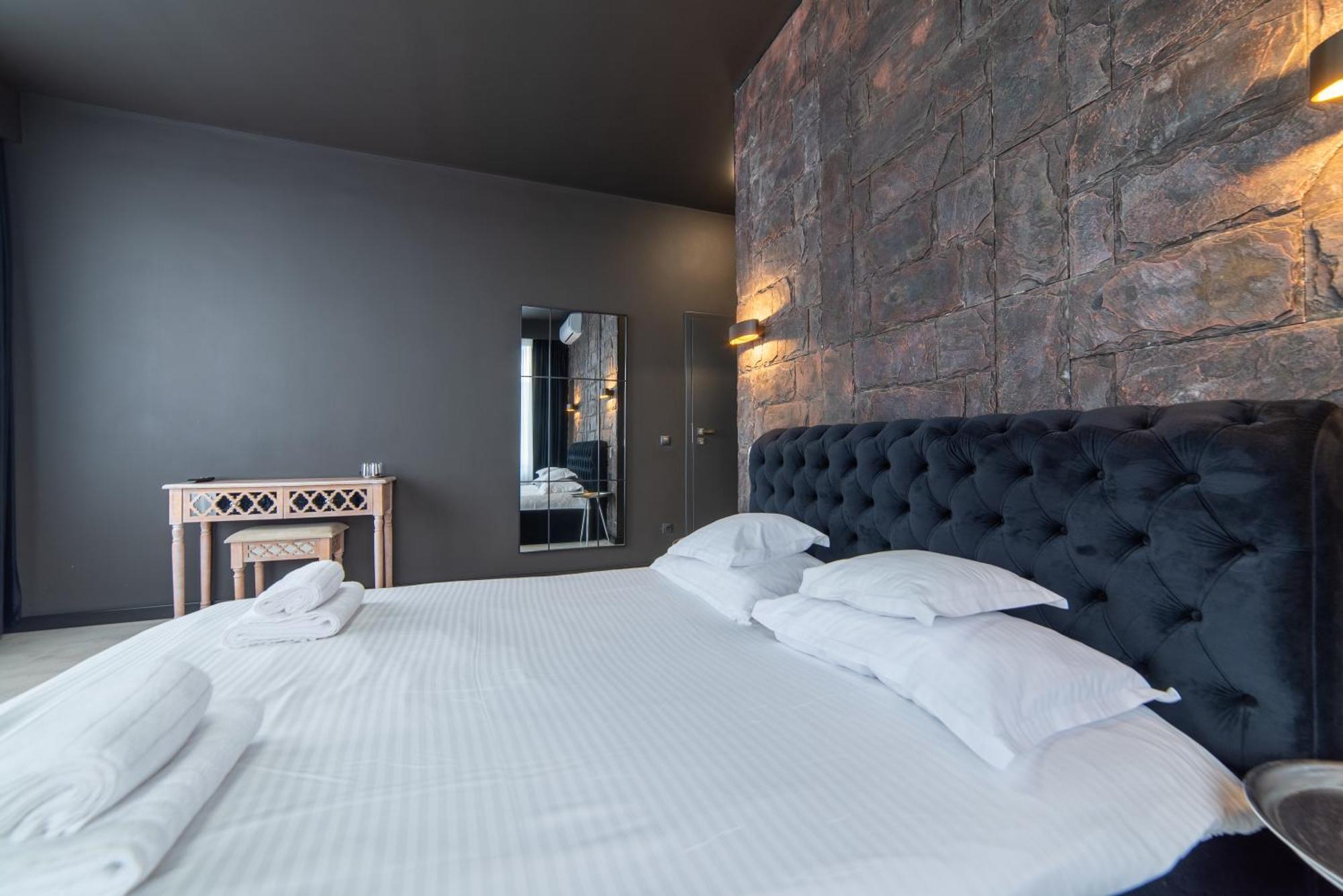 Zero Hotel Cluj-Napoca Ngoại thất bức ảnh