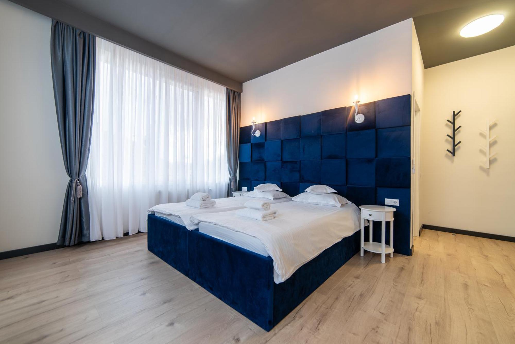 Zero Hotel Cluj-Napoca Ngoại thất bức ảnh
